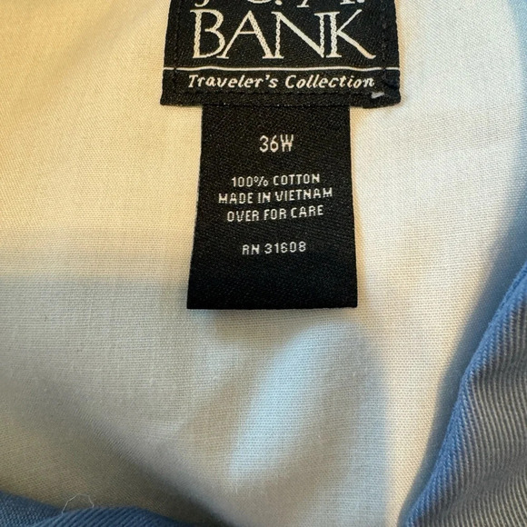 Jos. A. Bank Men’s Blue Chinos Travelers Collection Size 36W - Picture 10 of 12